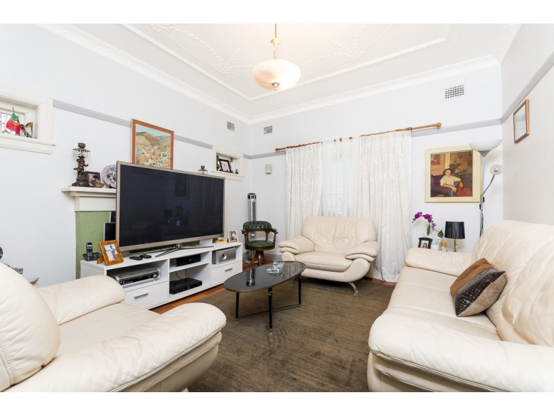 12 Flers Avenue, Earlwood NSW 2206