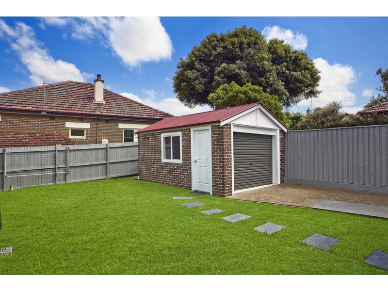 21 Hugh Avenue, Dulwich Hill NSW 2203
