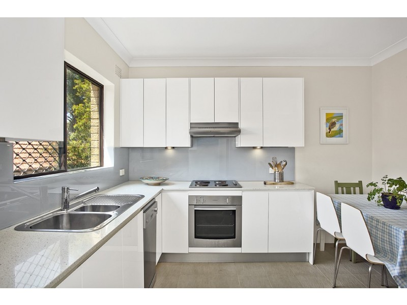 2/22 Glen Street, Marrickville NSW 2204