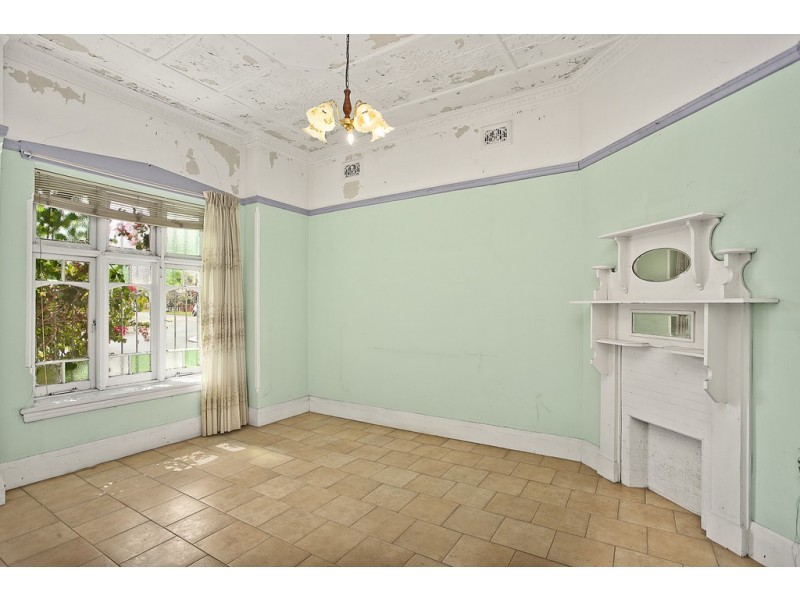 2 Ewart Street, Marrickville NSW 2204