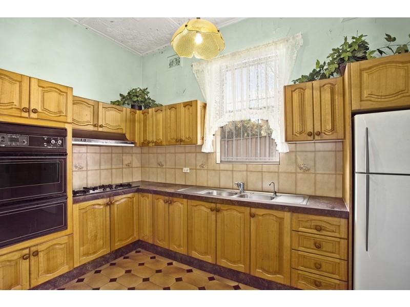 2 Ewart Street, Marrickville NSW 2204