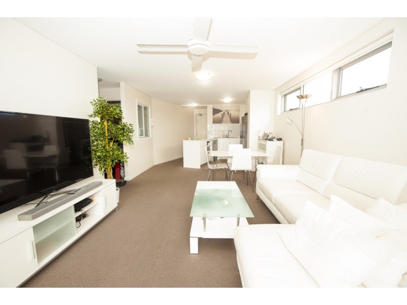 709/26-32 Marsh Street, Wolli Creek NSW 2205