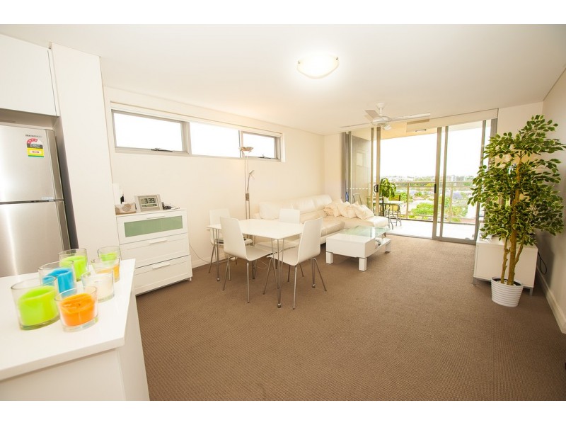 709/26-32 Marsh Street, Wolli Creek NSW 2205