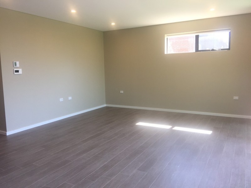 4/37 Riverside Crescent, Marrickville NSW 2204