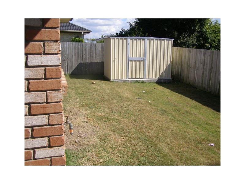 5 Crestlea Street, Victoria Point QLD 4165