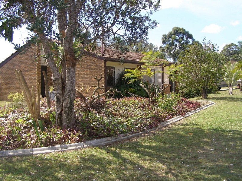 6 Waratah Avenue, Victoria Point QLD 4165