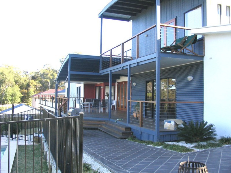5 Larkspur Street, Redland Bay QLD 4165