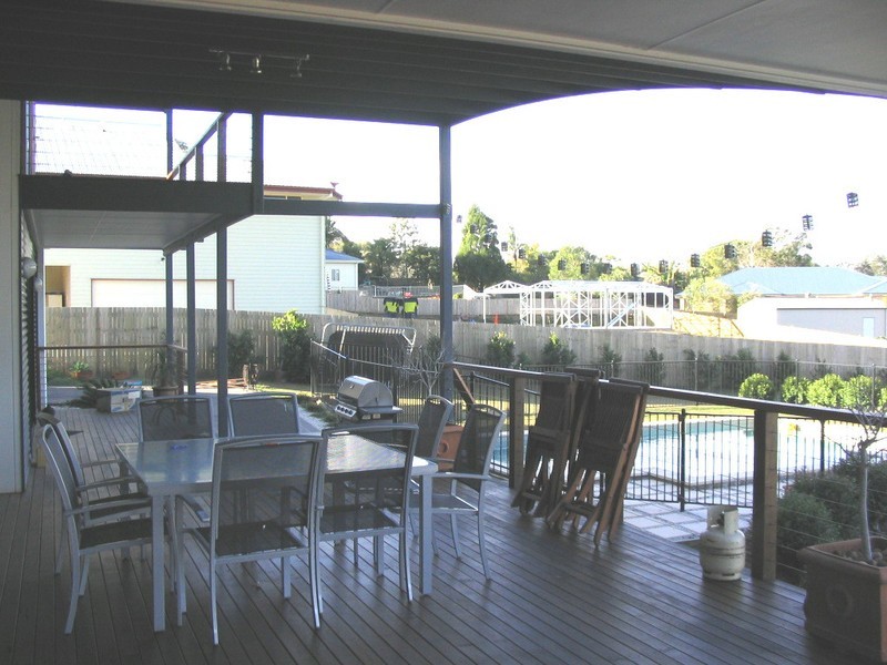 5 Larkspur Street, Redland Bay QLD 4165