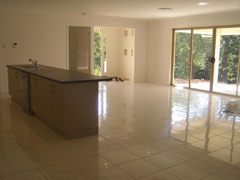 5 Parklink Drive, Redland Bay QLD 4165