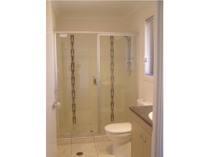 5 Parklink Drive, Redland Bay QLD 4165