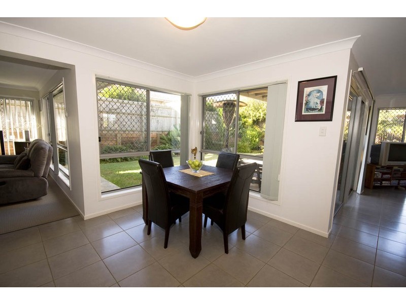 12  Pelorus Street, Redland Bay QLD 4165