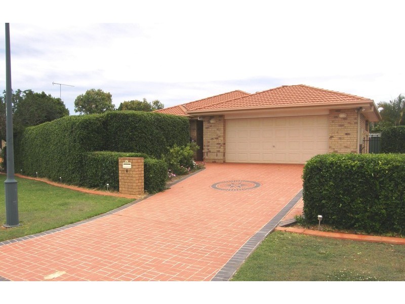 8 Lomond Court, Victoria Point QLD 4165
