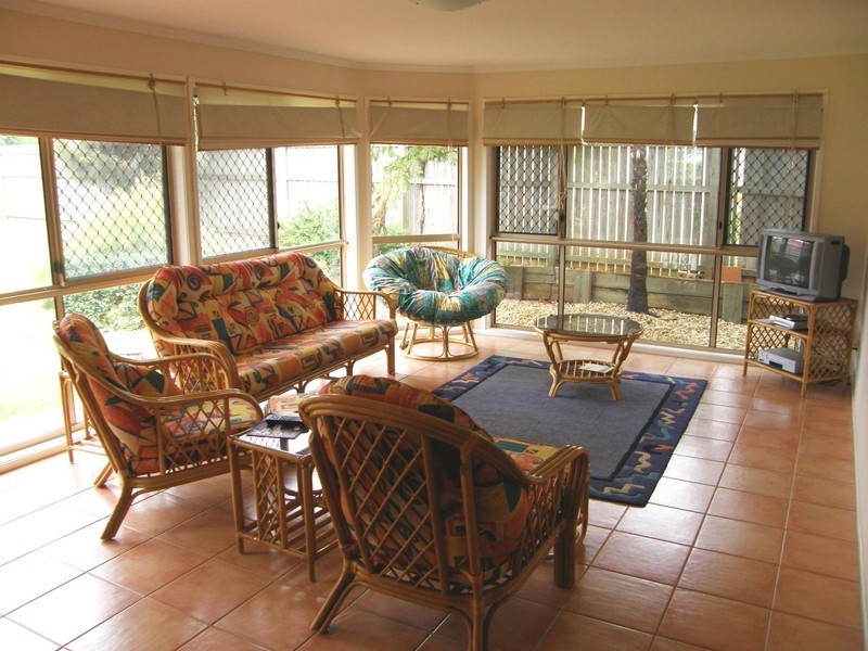 8 Lomond Court, Victoria Point QLD 4165