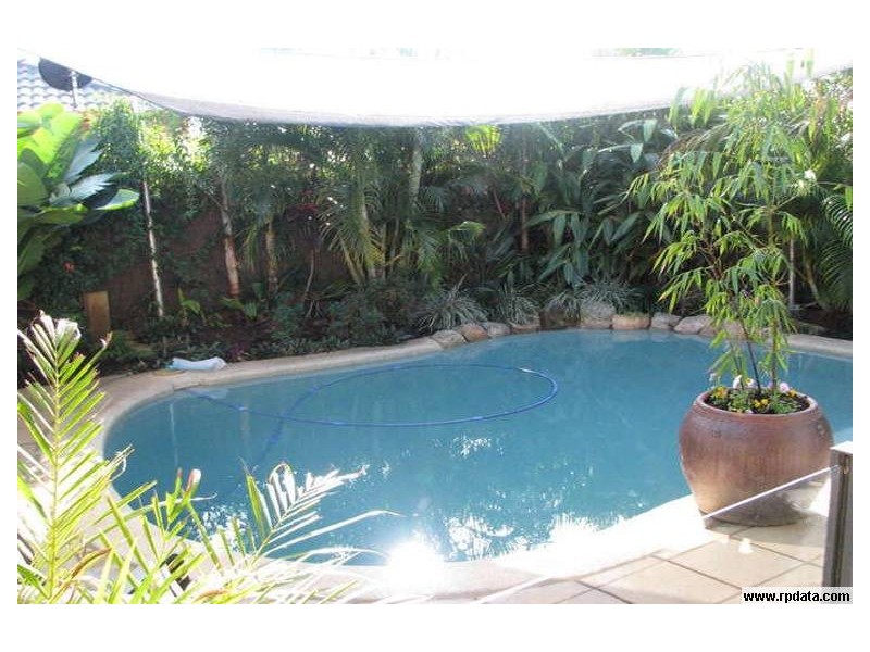 46 Attenborough Circuit, Redland Bay QLD 4165