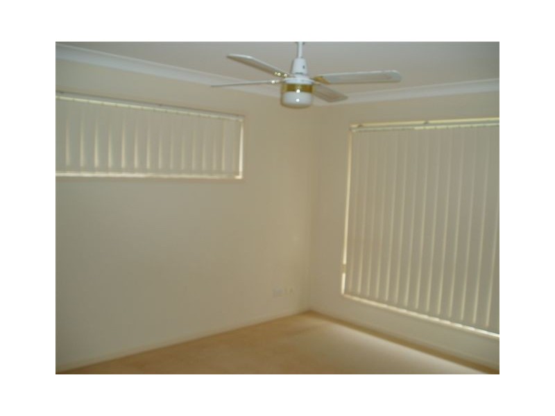 8  Horizon Place, Redland Bay QLD 4165