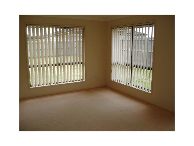 8  Horizon Place, Redland Bay QLD 4165