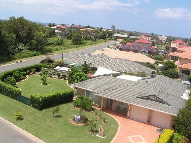 12 Lakefield Drive, Victoria Point QLD 4165