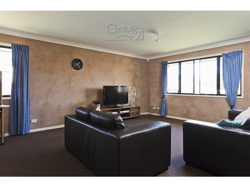 12 Caswell Crescent, Redland Bay QLD 4165