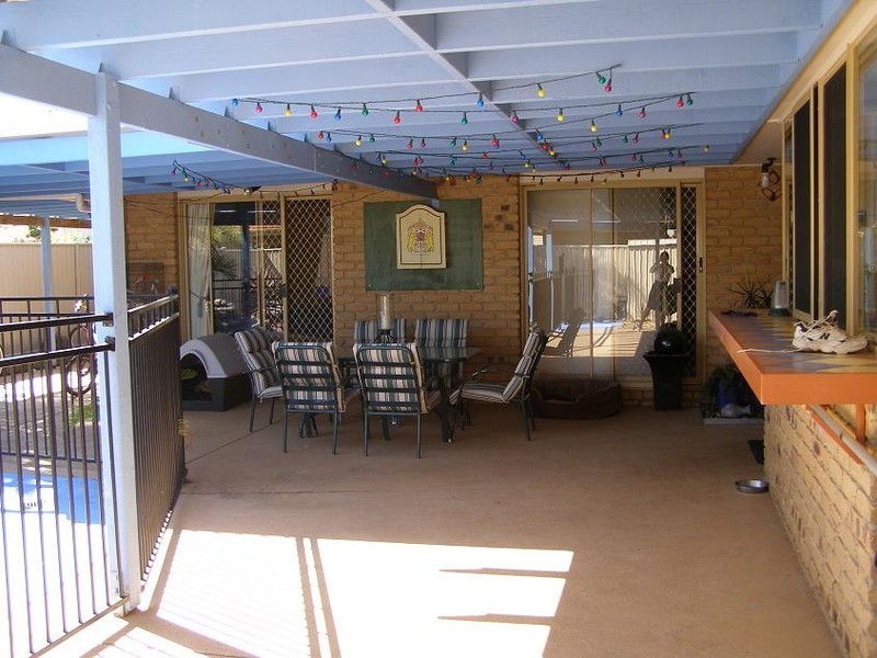 19 Adrian Street, Victoria Point QLD 4165