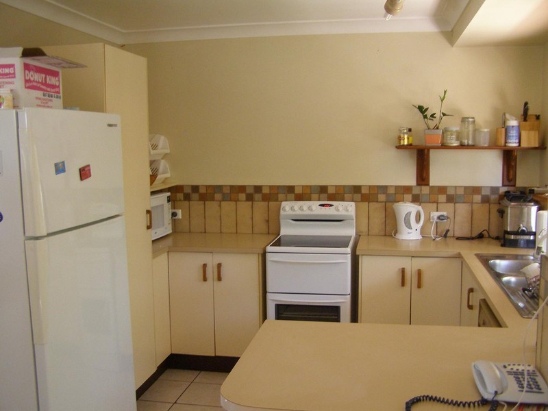 1 WISTERIA COURT, Victoria Point QLD 4165