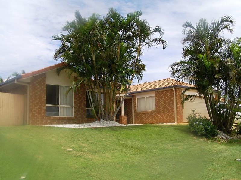 10 Westburn Court, Redland Bay QLD 4165