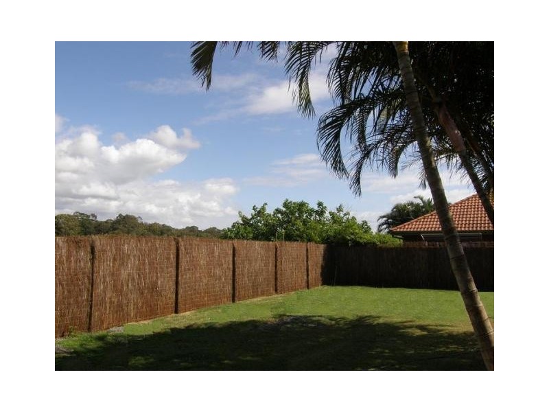 7 Gleneagles Court, Redland Bay QLD 4165