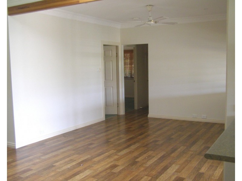 100 Collins Street, Redland Bay QLD 4165