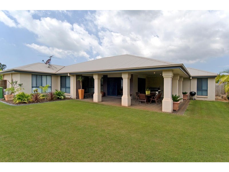 5 Keto Place, Redland Bay QLD 4165