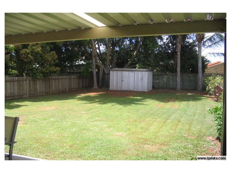 124 Dart Street, Redland Bay QLD 4165