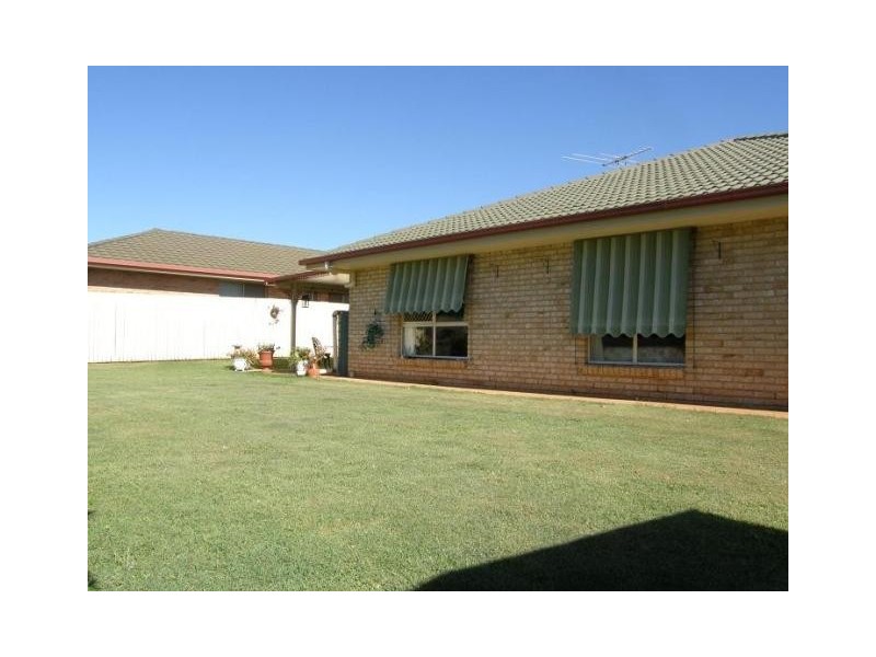 15 Kintyre Street, Victoria Point QLD 4165