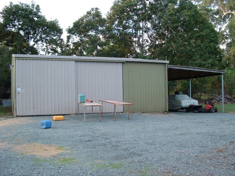 32 Orchard Road, Redland Bay QLD 4165