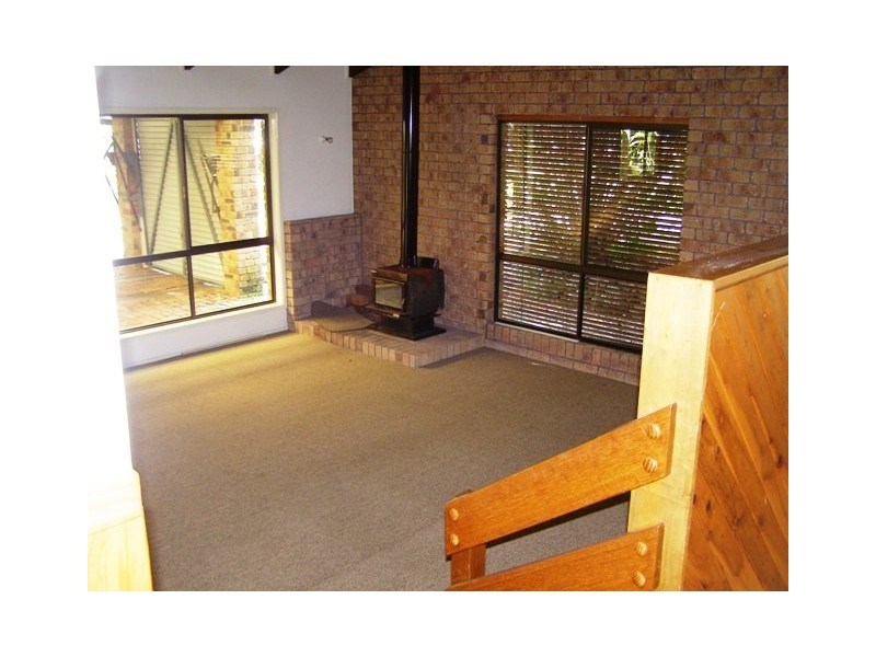 32 Orchard Road, Redland Bay QLD 4165