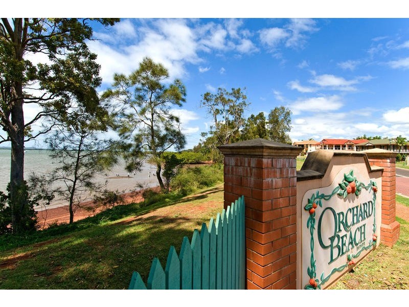 20 Cliftonville Place, Redland Bay QLD 4165