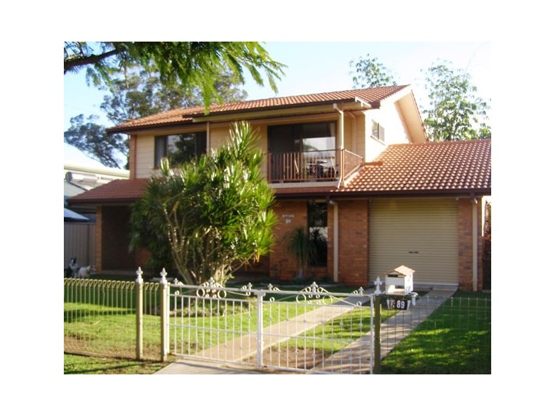 89 Broadwater Terrace, Redland Bay QLD 4165