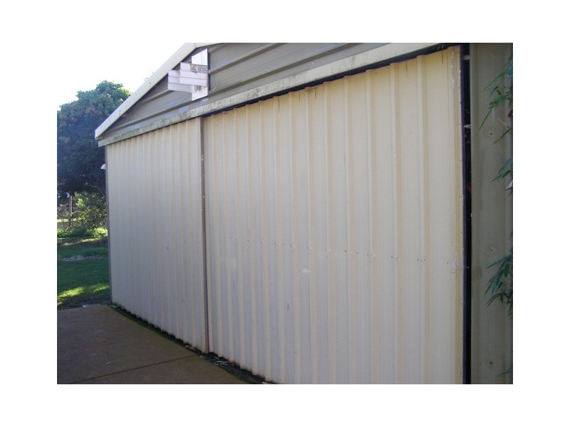 89 Broadwater Terrace, Redland Bay QLD 4165