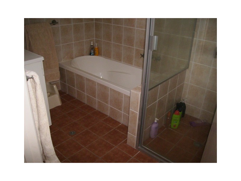 26 rusbrook street, Redland Bay QLD 4165