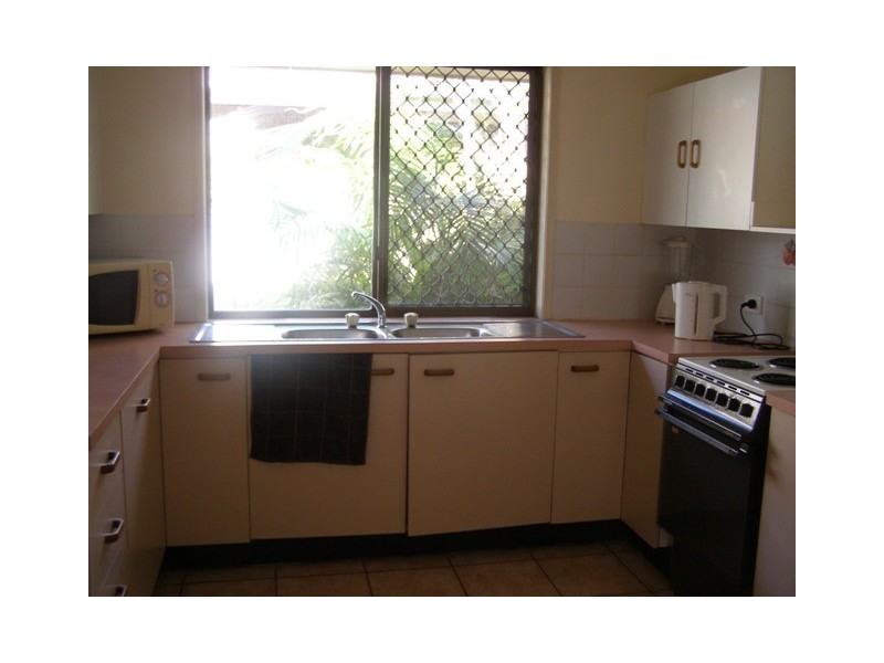 220 Cane Street, Redland Bay QLD 4165
