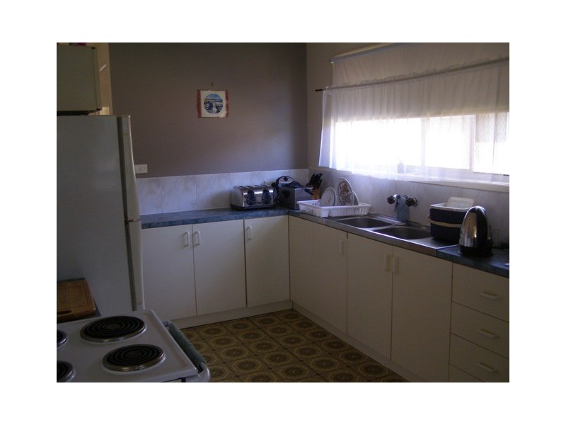 132 Dart Street, Redland Bay QLD 4165