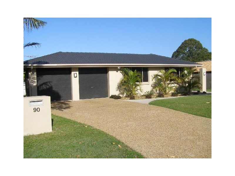90 Sycamore Parade, Victoria Point QLD 4165
