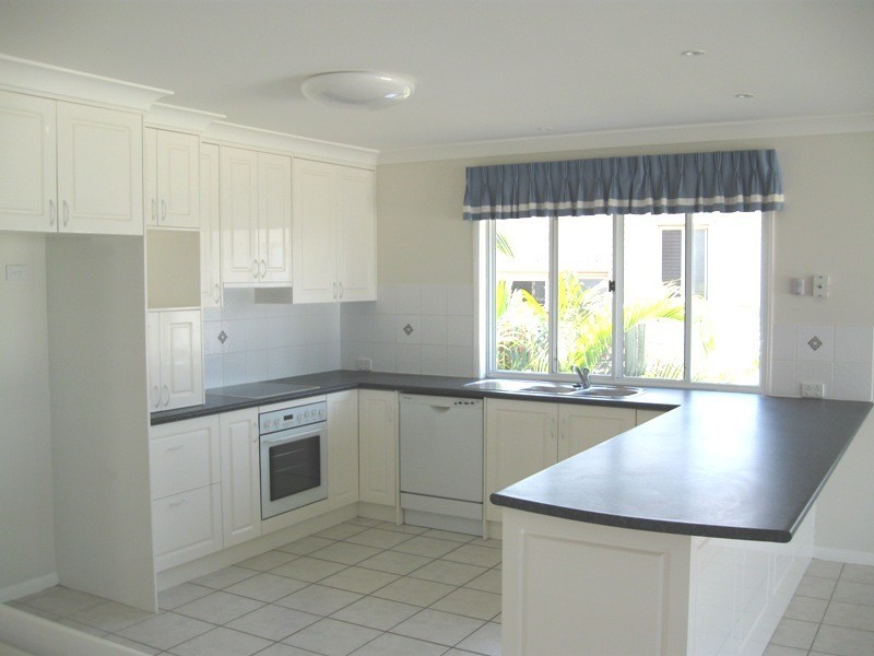 5 Norfolk Court, Victoria Point QLD 4165