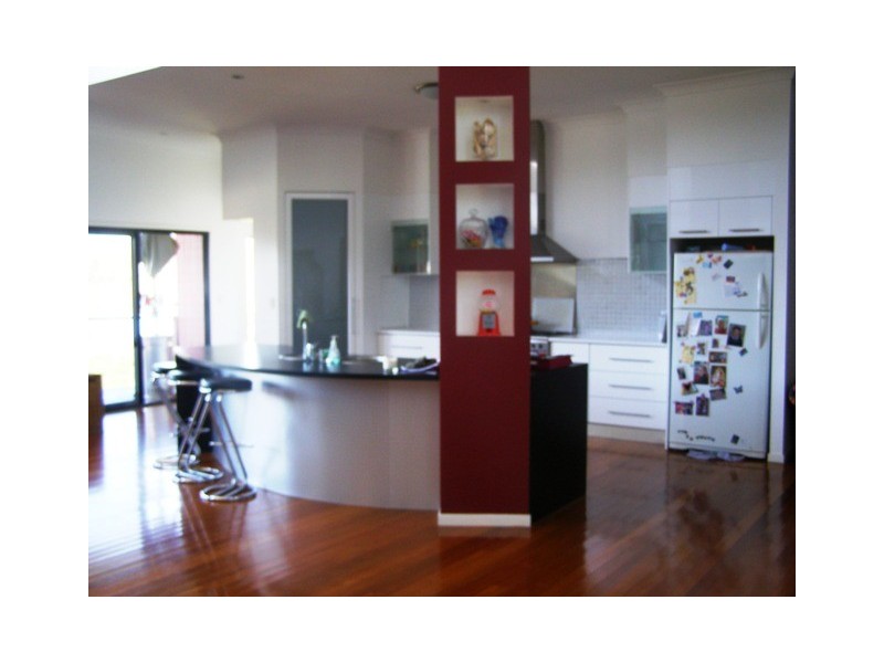 5 Larkspur Street, Redland Bay QLD 4165