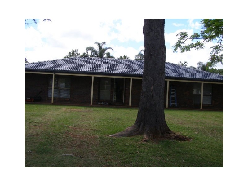 60 Mill Street, Redland Bay QLD 4165