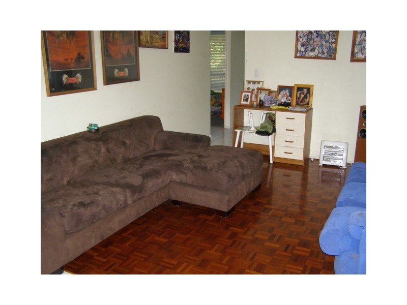 15 Mark Street, Redland Bay QLD 4165