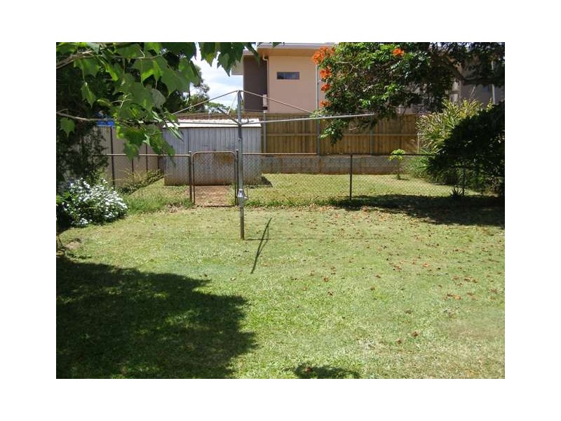 18 GLADSTONE STREET, Redland Bay QLD 4165