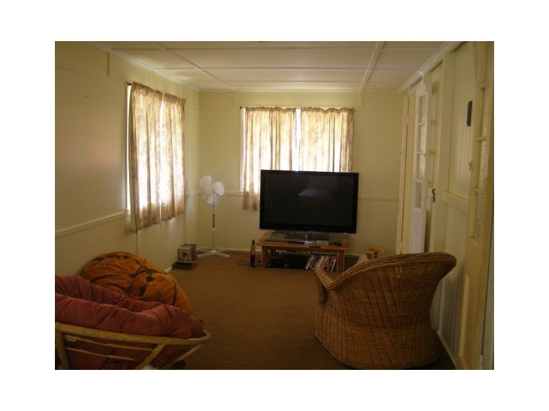 71 Cane Street, Redland Bay QLD 4165