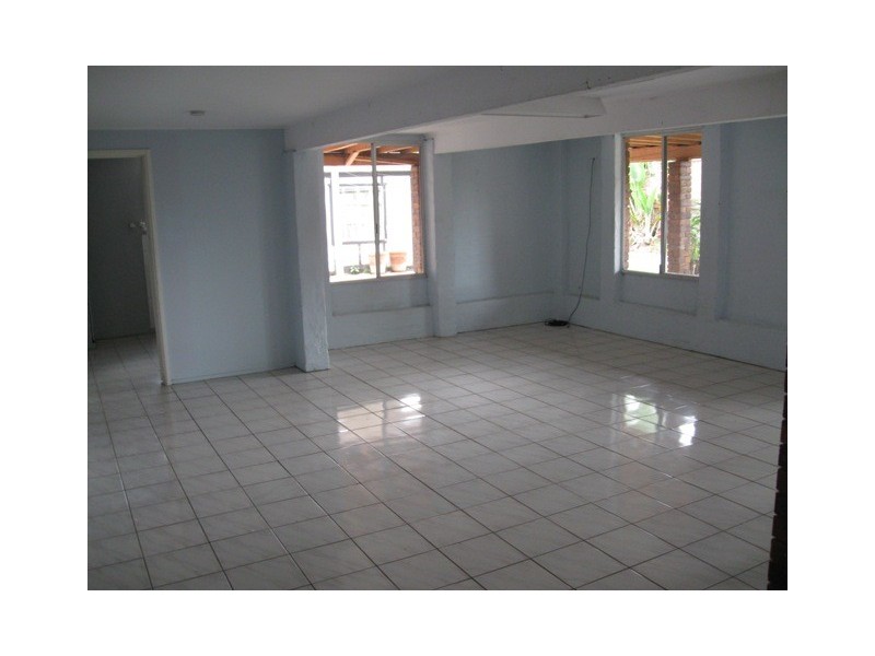 15 Peel Street, Redland Bay QLD 4165