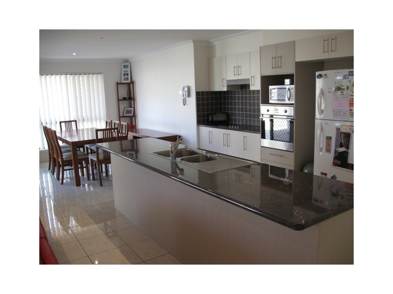 19 Crestlea Street, Victoria Point QLD 4165