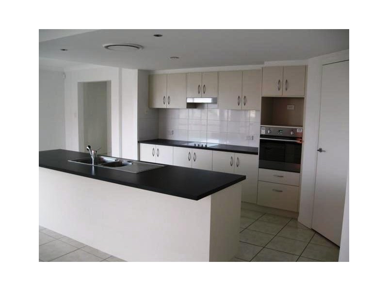 20 Cole Street, Redland Bay QLD 4165