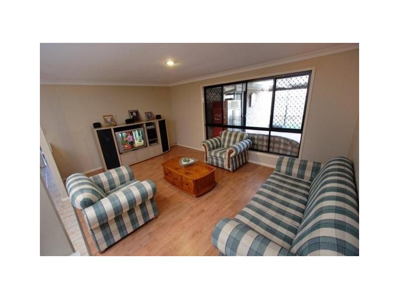 16 Kintyre Street, Victoria Point QLD 4165