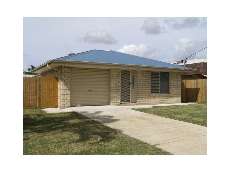 27 Rusbrook Street, Redland Bay QLD 4165